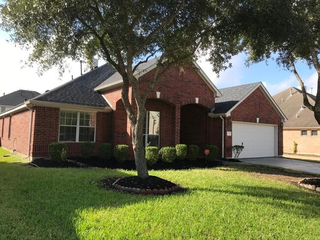 Building Photo - 11402 Softbreeze Ct