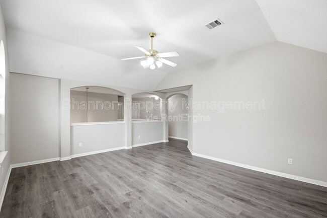 Building Photo - 3924 Highland Vale Ct