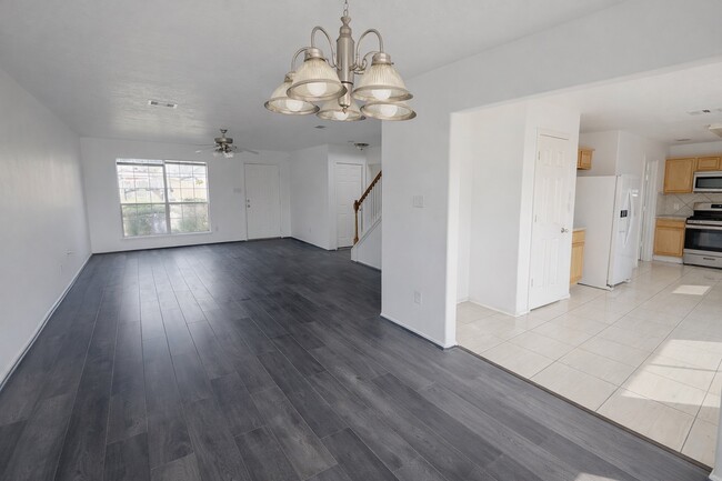 Building Photo - 14123 Fox Creek Park Dr