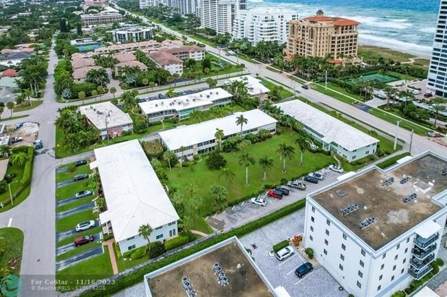 Building Photo - 2561 S Ocean Blvd