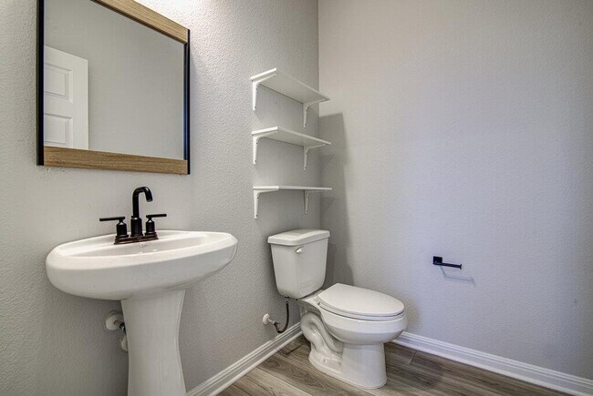 Building Photo - 6603 Smarty Jones Ln