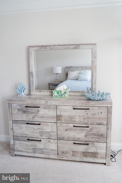 Building Photo - 36046 Auburn Wy