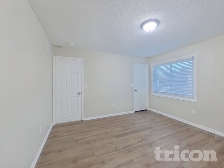 Building Photo - 8906 St Croix Rd