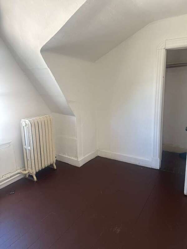 Building Photo - 476 Hudson Ave
