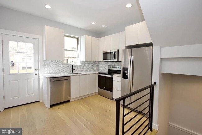 Building Photo - 1606 N 3rd St