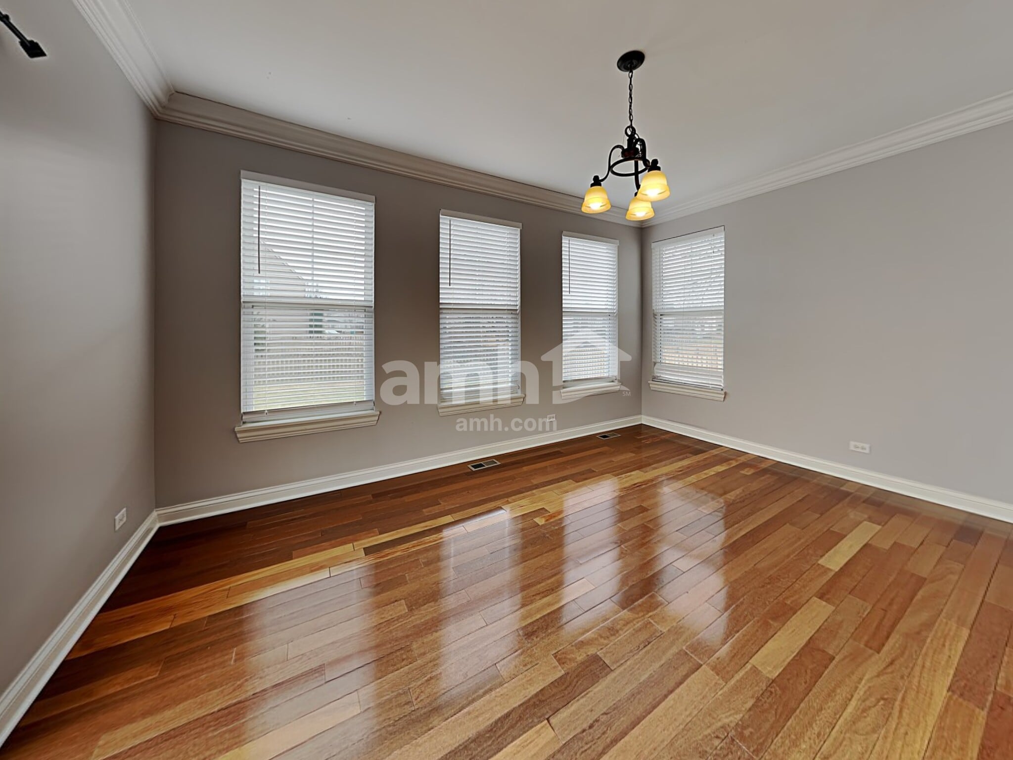 Building Photo - 2087 Kate Dr