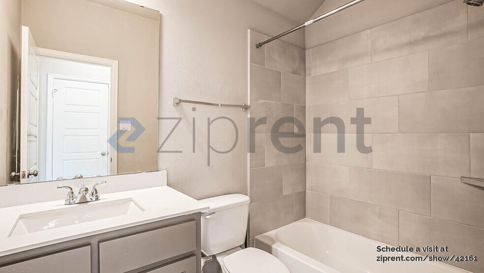 Building Photo - 2412 Bathwick Ln