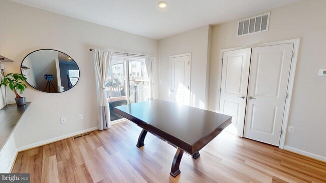 Building Photo - 3485 Cormorant Dr