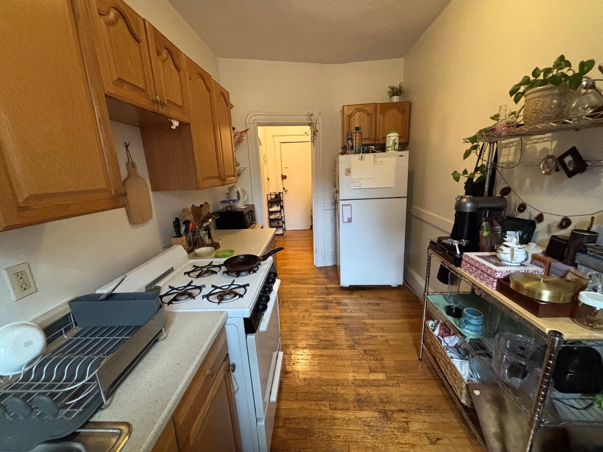 Building Photo - 10 Grove St