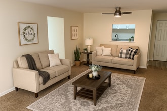 Building Photo - Large 2 Bedroom Available Now!