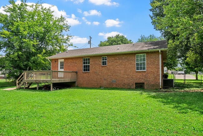 Building Photo - 401 Pacific Ave