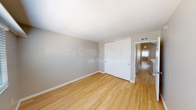 Building Photo - 4002 Carmel Brooks Way