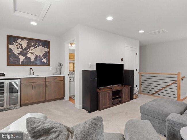 Building Photo - 12293 Sessile Commons