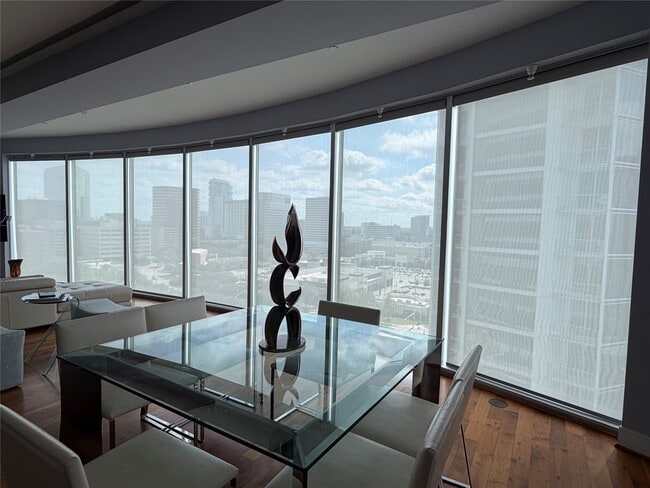 Building Photo - 1600 Post Oak Blvd