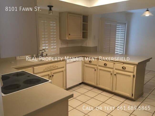 Building Photo - 8101 Fawn St