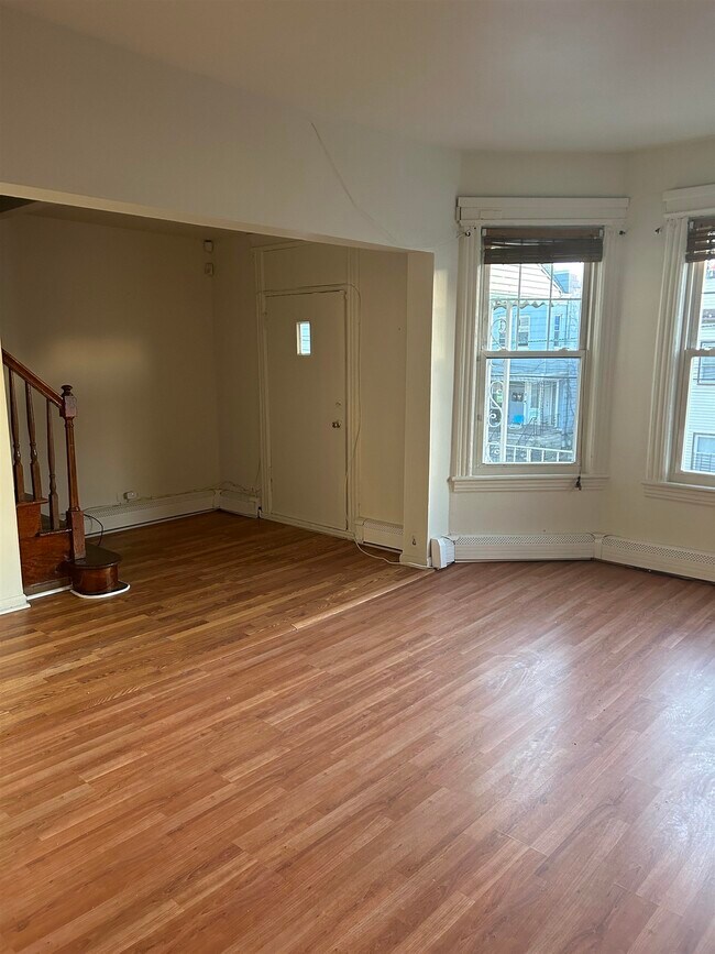 Building Photo - 172 Virginia Ave