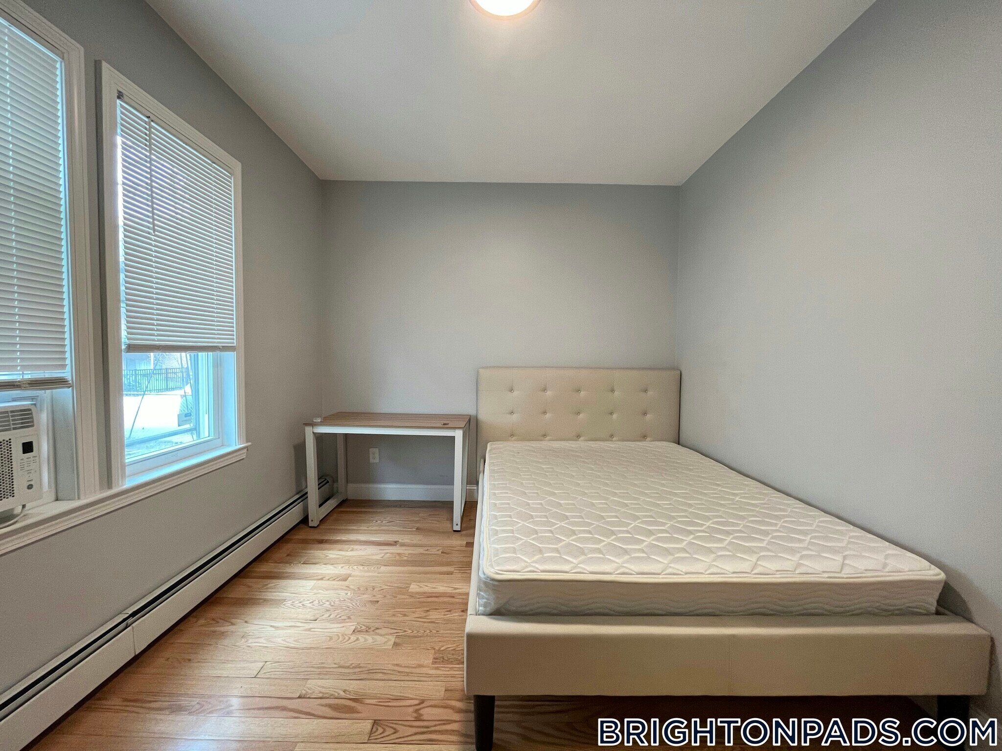 Building Photo - 29 Waverly St