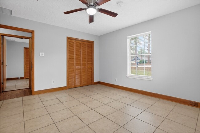 Building Photo - 601 Chateau Woods Pkwy Dr