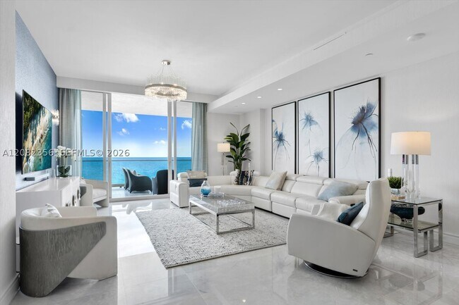 Building Photo - 17901 Collins Ave