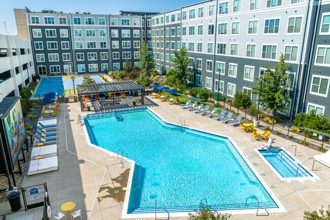 Pool & Basketball Court - The Banks Student Living