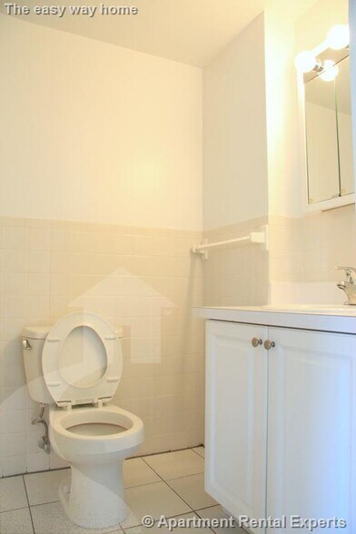 Building Photo - 1 Langdon St