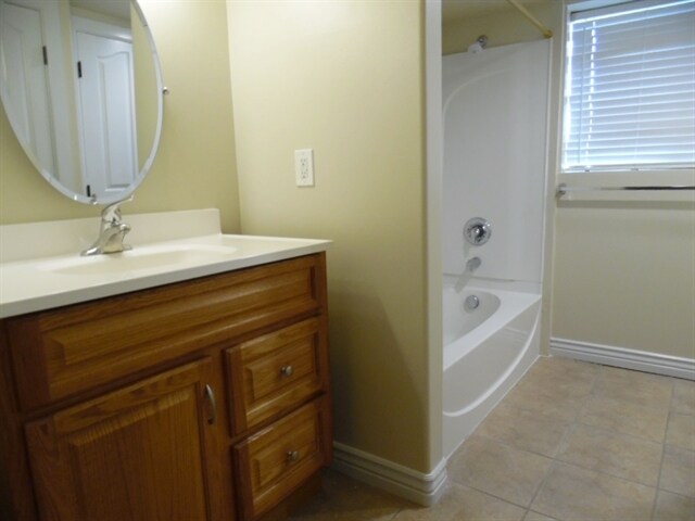 Building Photo - 1475 S 810 W