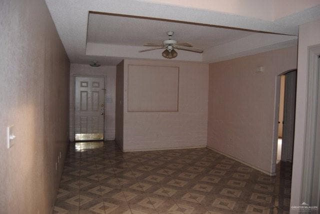 Building Photo - 9 Kimberly Ln