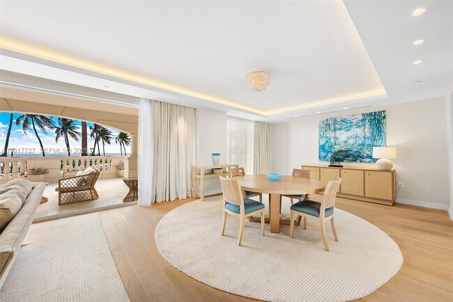 Building Photo - 7916 Fisher Island Dr