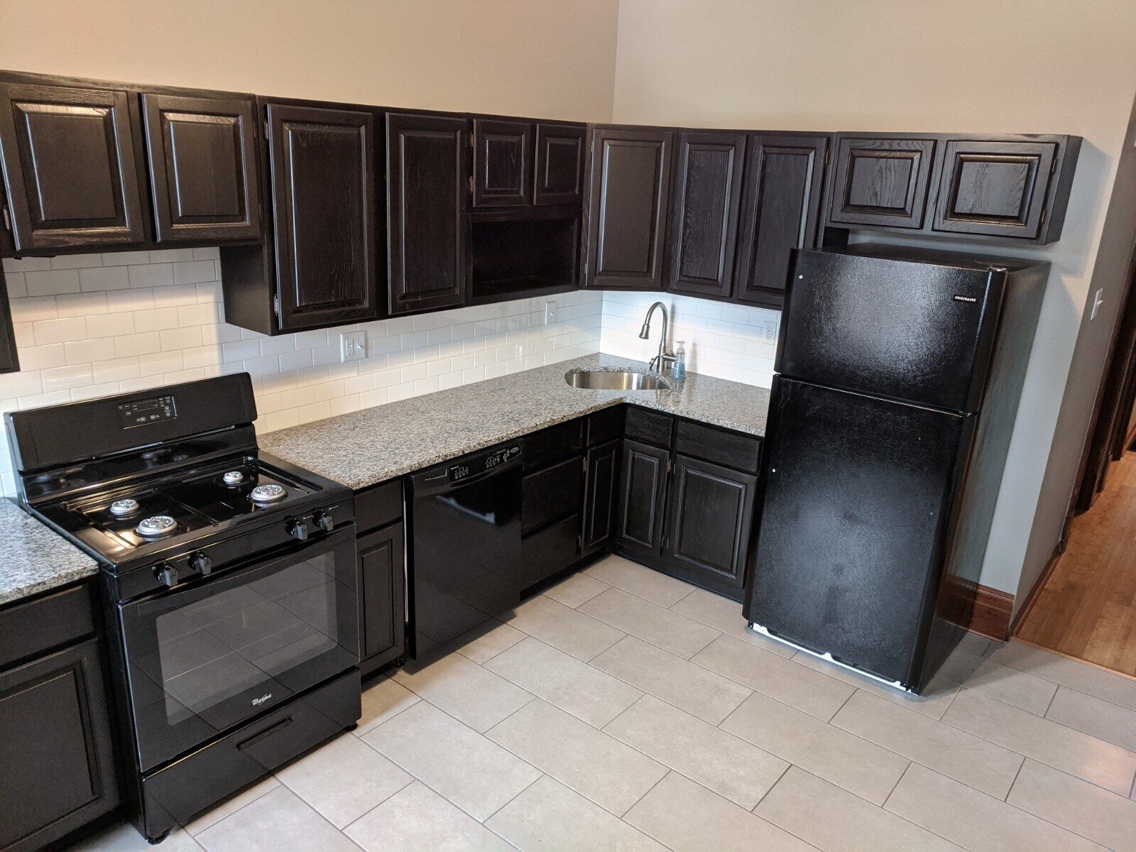 Building Photo - 3666 Botanical