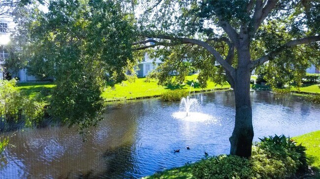 Building Photo - 153 Sun Isle Cir