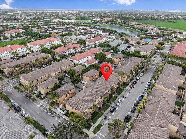 Building Photo - 9341 SW 171st Ct