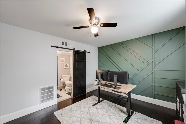 Building Photo - 3401 Timmons Ln