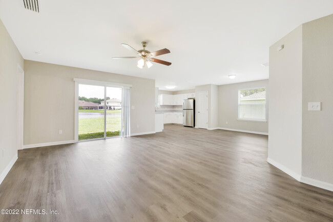 Building Photo - 78125 Saddle Rock Rd