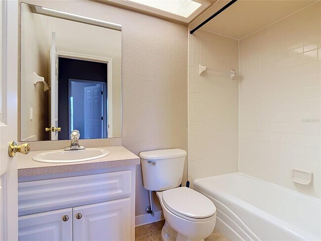 Building Photo - 1105 Eagle Pond Dr