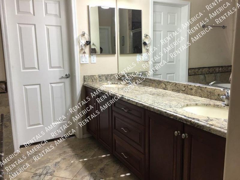 Building Photo - 1912 W Black Hill Rd