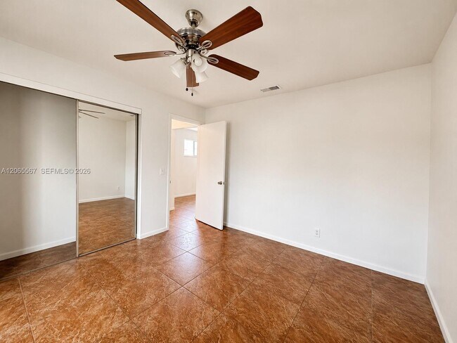 Building Photo - 28 Crossings Cir