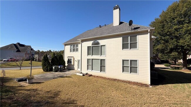 Building Photo - 4005 Lost Oak Ct