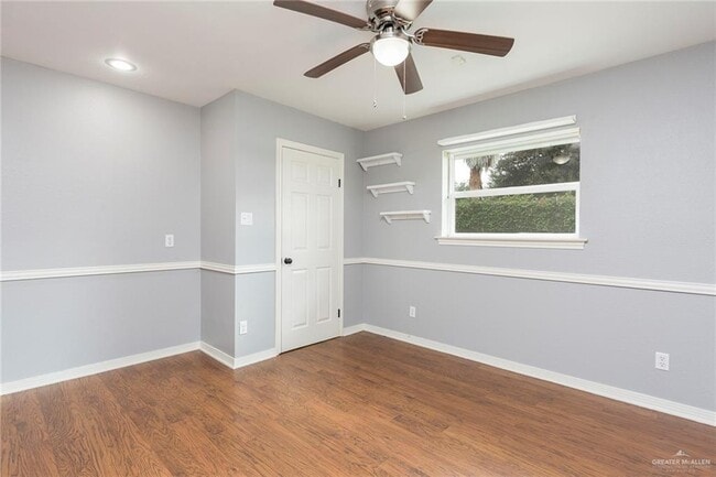 Building Photo - 18 S Cynthia St