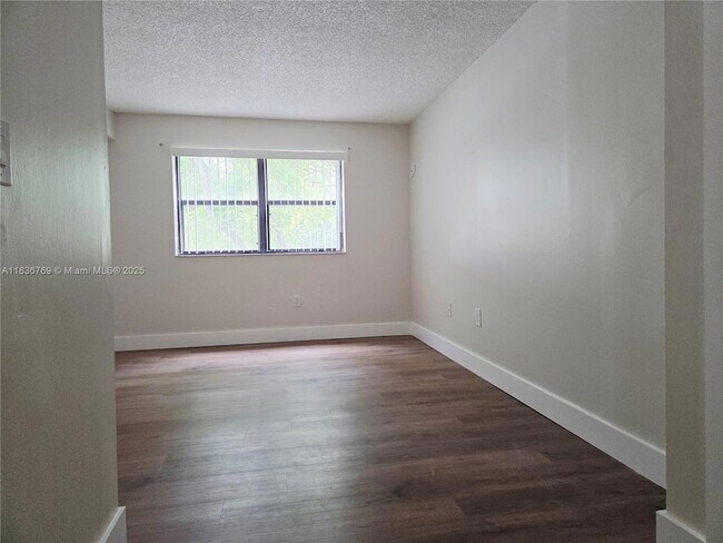 Building Photo - 15640 SW 80th St
