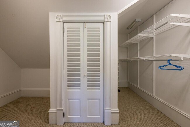 Building Photo - 765 Woodland Ave SE