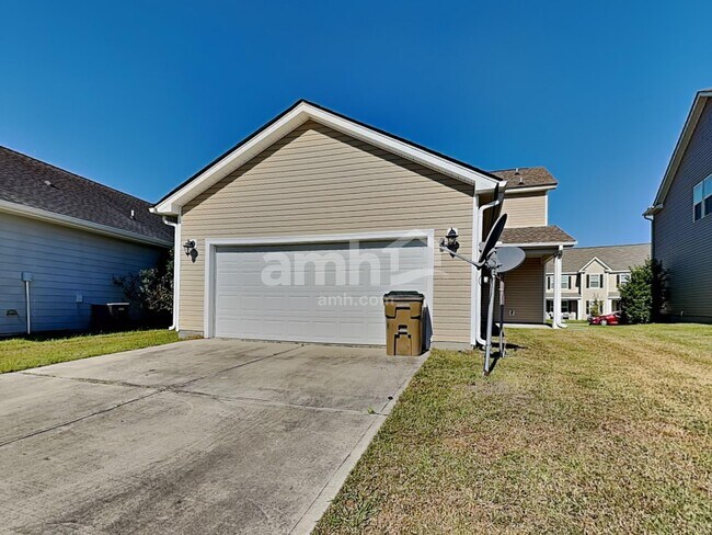 Building Photo - 15 Crabapple Cir