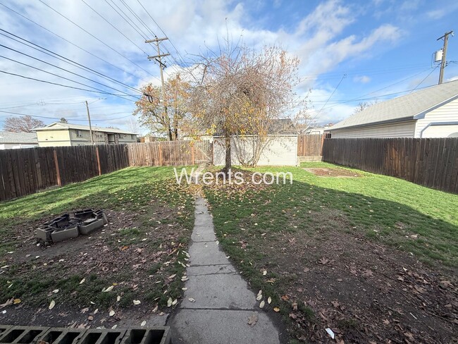 Building Photo - Beautiful 5-Bed, 2.5-Bath Home in the Heart of Spokane