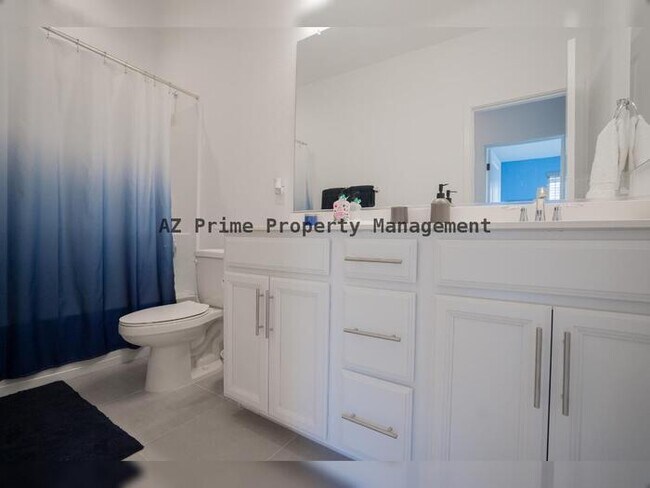 Building Photo - 12125 W Luxton Ln