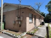 Building Photo - 1726 E Idell St