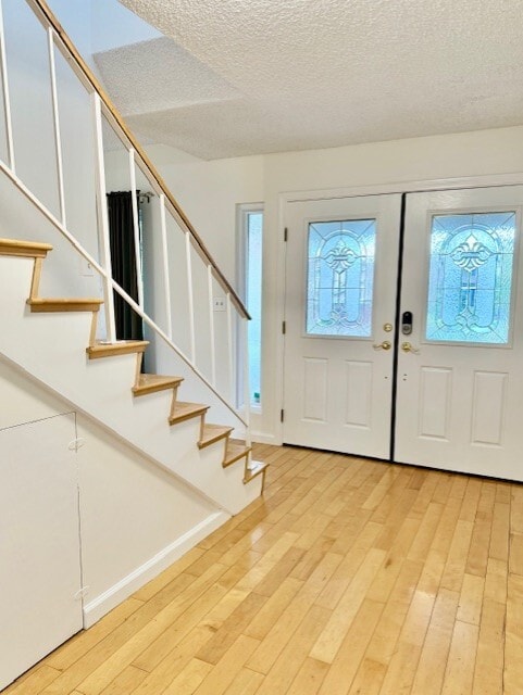 Building Photo - 28 Crosby Ct