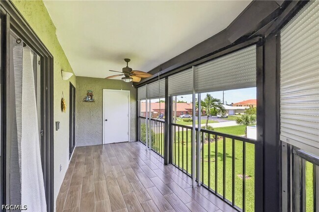 Building Photo - 4708 SW 8th Pl