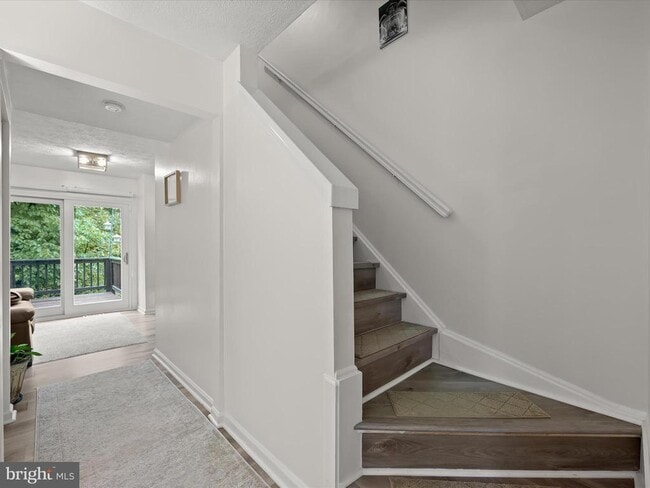 Building Photo - 7729 Patuxent Oak Ct