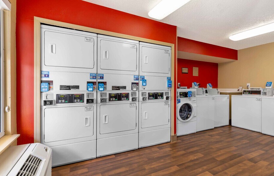 Building Photo - Furnished Studio-Washington, D.C. - Reston