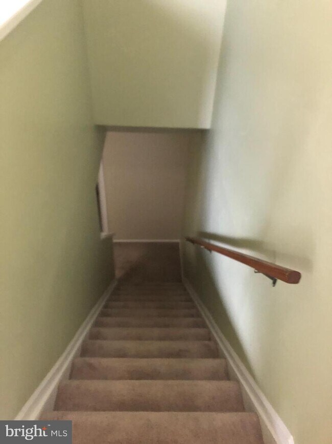 Building Photo - 20073 Dunstable Cir