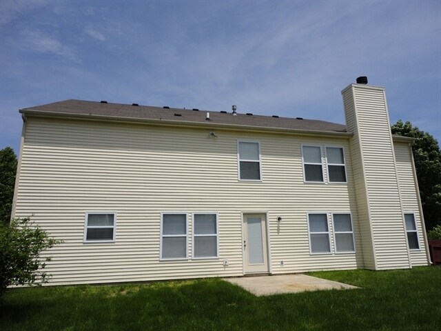 Building Photo - 10373 Camby Crossing